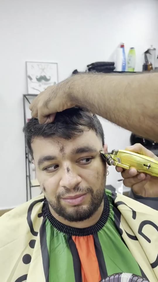עבודה מהסטודיו — וידאו קצר עם מסר ברור